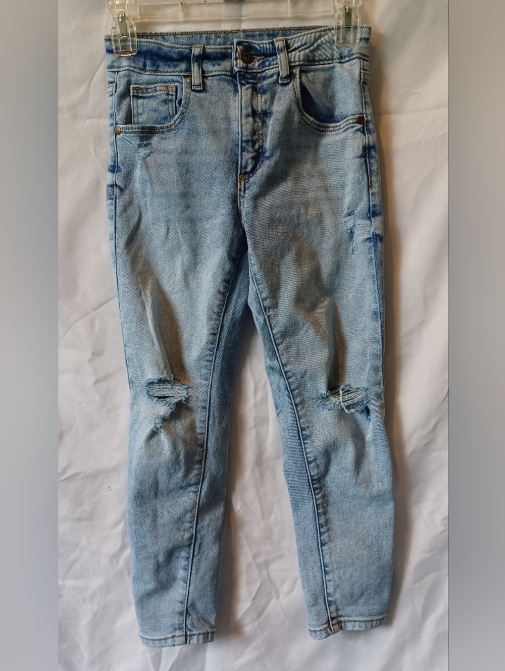 Art Class Girls Light Wash Blue Distressed Skinny Denim Jeans - Picture 1 of 10